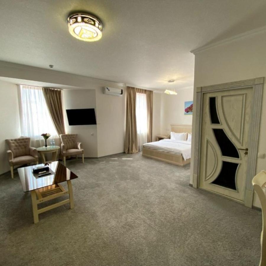 Alexander Hotel Самарканд Екстериор снимка