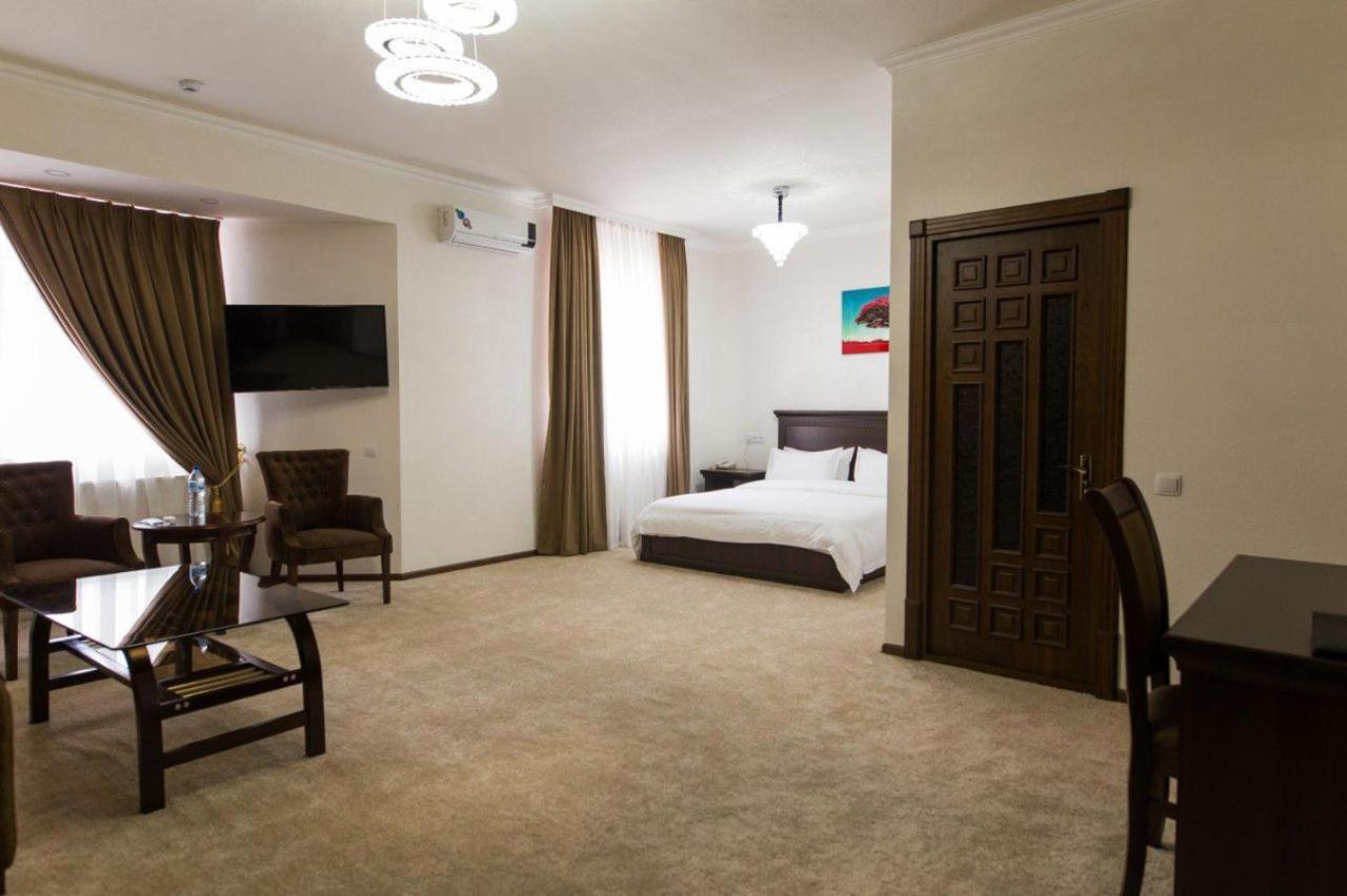 Alexander Hotel Самарканд Екстериор снимка