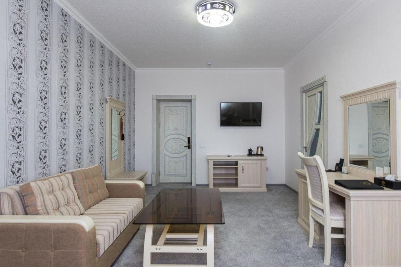 Alexander Hotel Самарканд Екстериор снимка