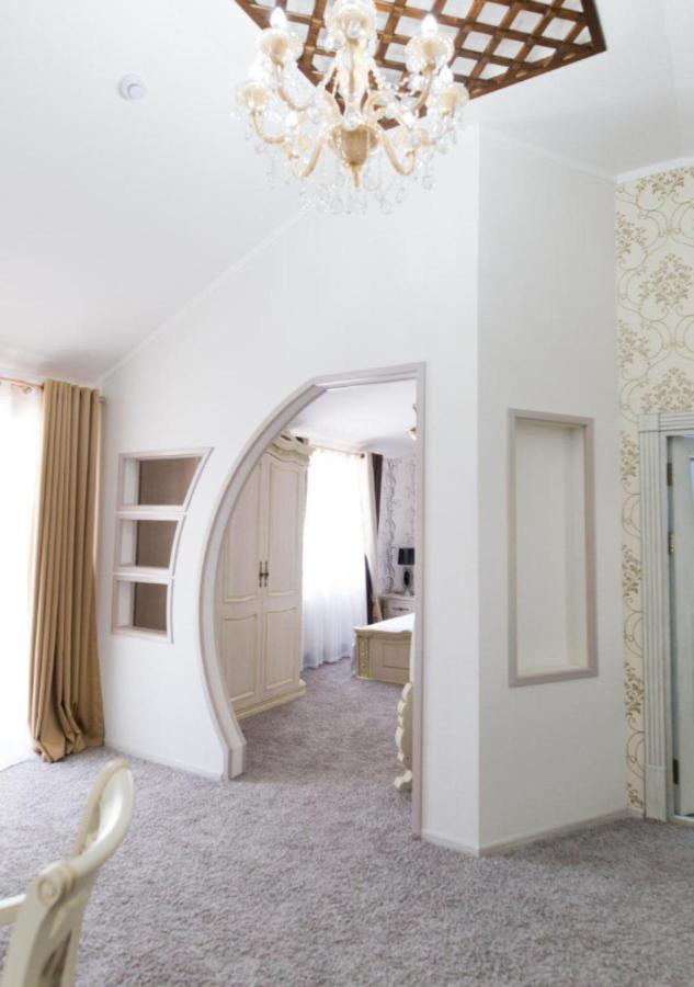 Alexander Hotel Самарканд Екстериор снимка
